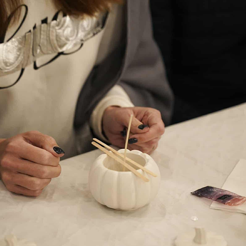 Holiday Candle-Making Workshop